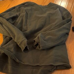 Lululemon men’s steady state Olive Green Sweatshirt